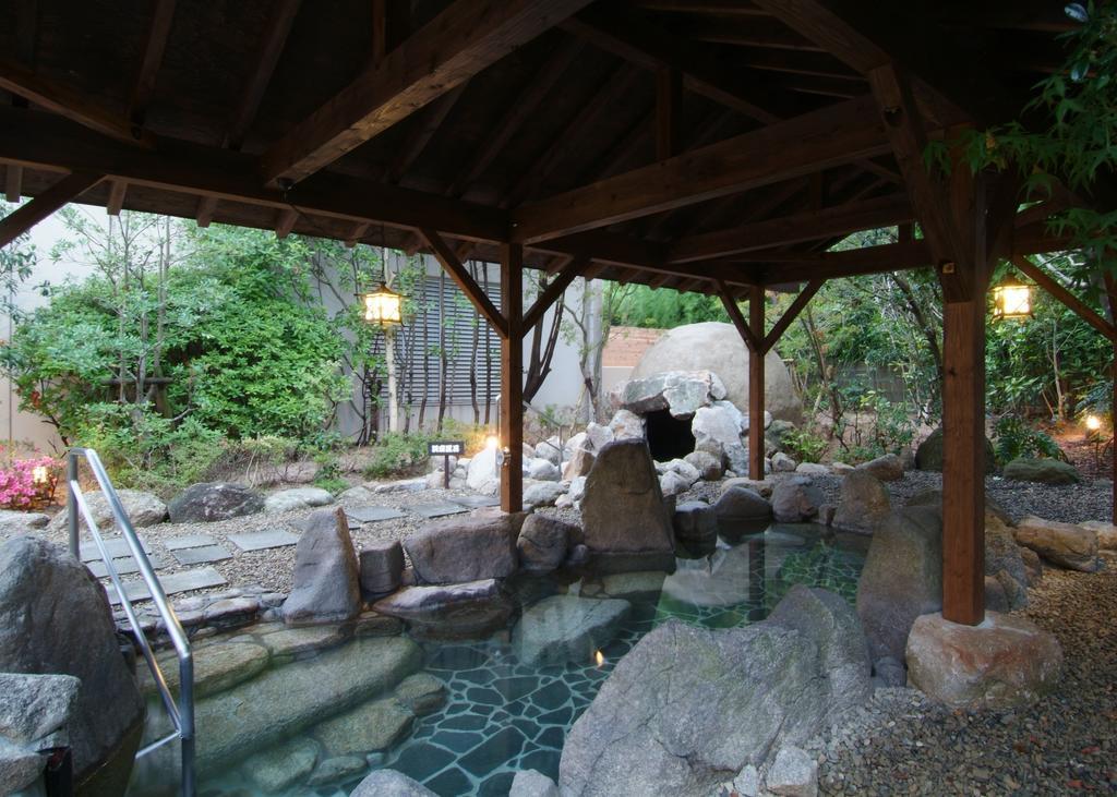 Route Inn Grantia Fukuoka Miyawaka - Wakita Onsen Bagian luar foto