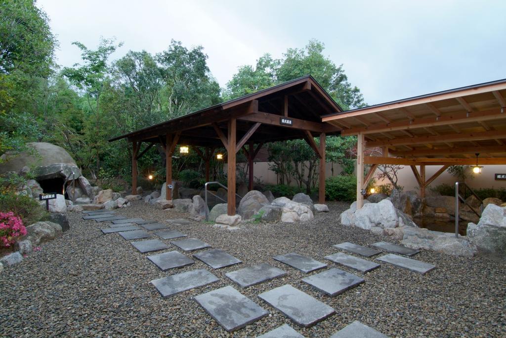 Route Inn Grantia Fukuoka Miyawaka - Wakita Onsen Bagian luar foto