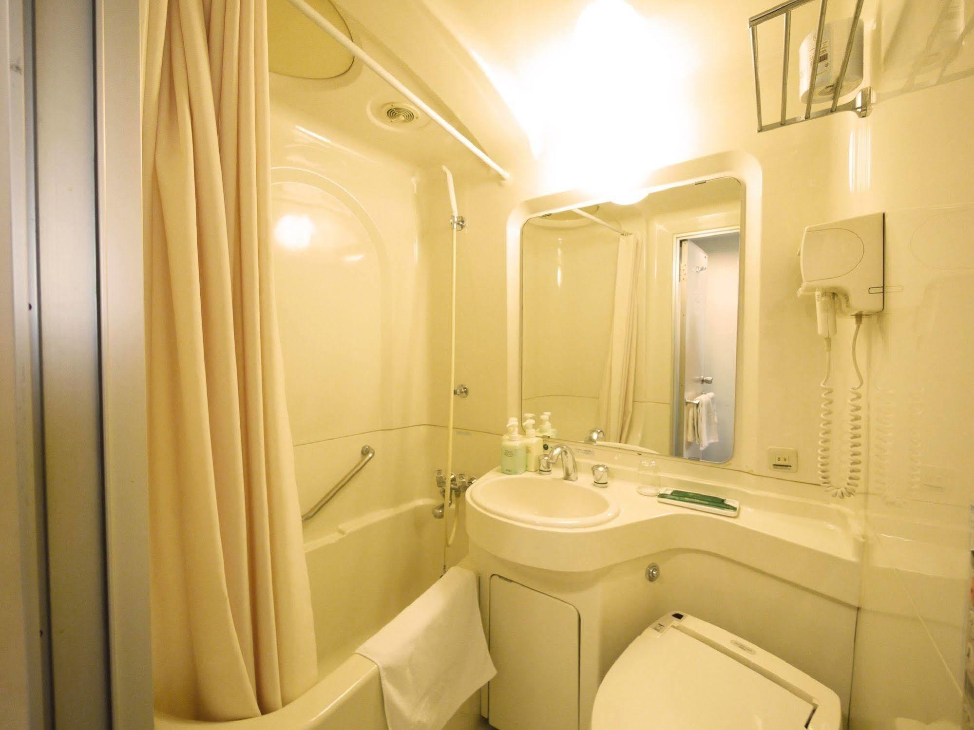 Route Inn Grantia Fukuoka Miyawaka - Wakita Onsen Bagian luar foto